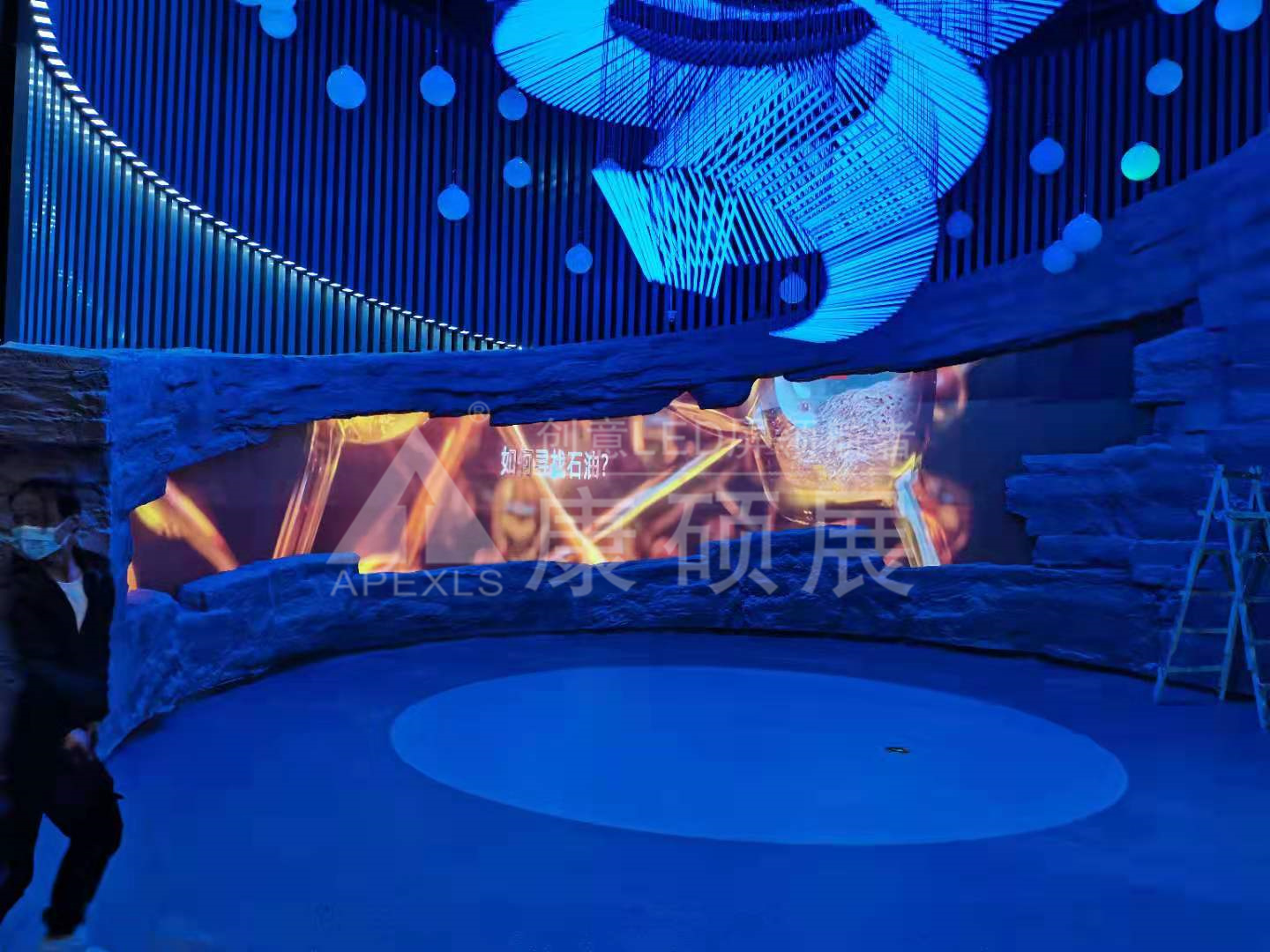 ?山東東營勝利油田博物館發(fā)展史廳異形屏