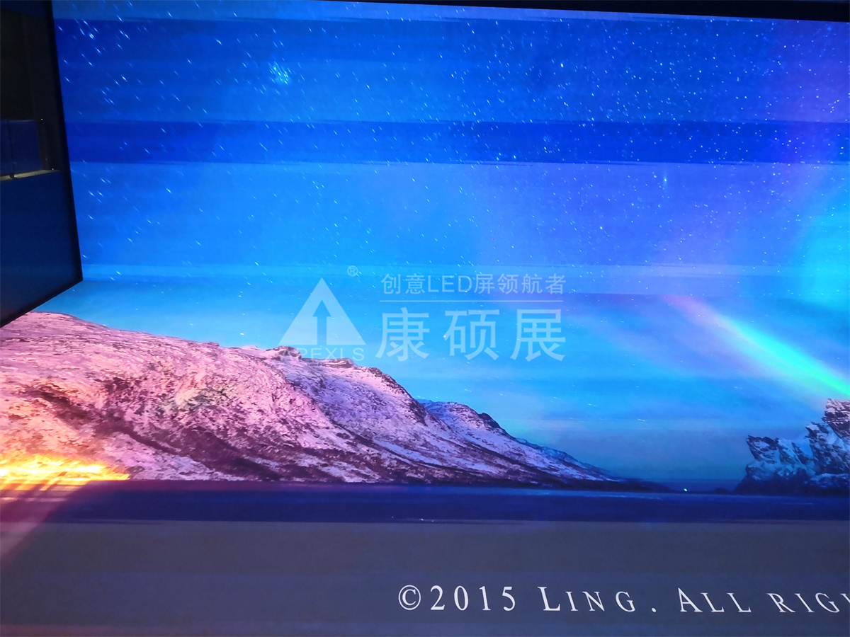 海南規(guī)劃展覽館P2戶內(nèi)全彩屏