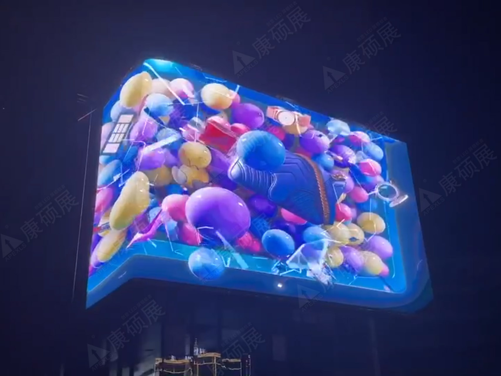 珠海香洲區(qū)中信城信悅灣大廈戶外裸眼3D直角屏